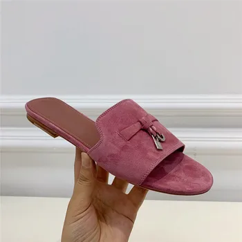 2021 Noi De Vara Femei Sandale Fierbinte De Vânzare De Moda De Metal Decor Feminin Plat Ultralight Flip Flop Pantofi De Piele Pantofi Respirabil