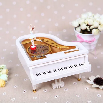 Pian forma de cutie muzicală creativă prieteni cuplu cadou de ziua rotație muzicala cutie cadou de crăciun