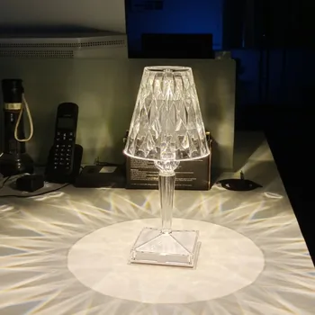 USB Reîncărcabilă Diamant Lampa de Masa Acrilica de Decorare Lampă de Noptieră Dormitor Cristal Lampă de Masă Cadou Lumina de Noapte Dispozitiv de Iluminat