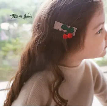 6PC 2CM Tricotate din Lână Cherry Craft Supplies Femei DIY Cercei Coliere Bijuterii Accesorii pentru Decor Fată Ac de păr Meserii Materiale