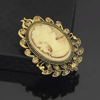 Anti-Culoare de Aur din Aliaj Stil Retro Pietre de Cristal Medalion Vintage Ace pentru Femei Bijuterii Ornament