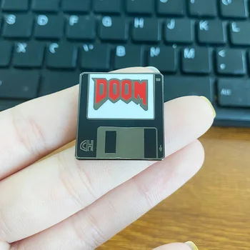 MS-DOS DOOM Email Pin Un tribut adus OG first-person shooter joc de la spate în vechiul MS-DOS zile, DOOM!