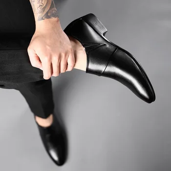 Oxford Barbati Pantofi de Moda Noua de Pantofi pentru Barbati Mens Mocasini Pantofi de Lux Sapato Sociale Masculino Chaussure Homme Cuir Scarpe