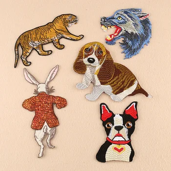 1 buc Moda Drăguț Animale Desene animate Câine Lup Patch-uri Brodate Plasă de Broderie Pânză Autocolante Aplicatiile DIY Accesorii Fierbinte Vândut