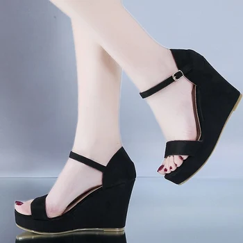 2021 Femei Sandale Platforma Cu Toc Înalt Pantofi Doamnelor Fund Gros Vara Pompe De Curea Cataramă Moda Casual Femei Încălțăminte