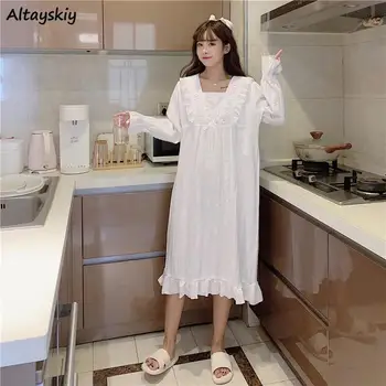 Camasi De Noapte Femei Frumoase Pătrat Alb Guler De Primăvară Elegant Popular Stil Coreean De Sex Feminin Pijamale Pijamale Nou Pure Body